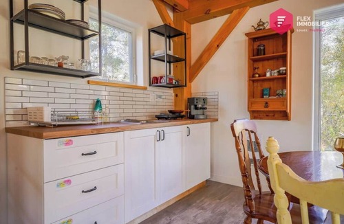 Notre-Dame-Des-Bois House | The Hermit - Rustic Ecoresponsible In the wild