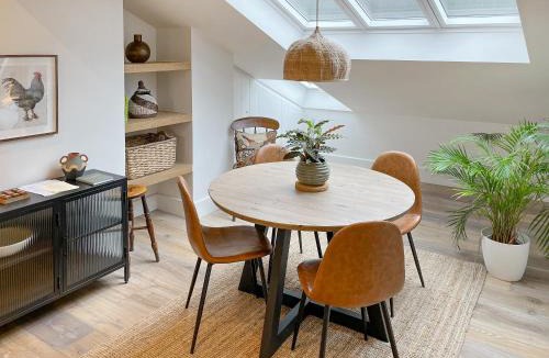 Ilkley House | The Hermit Inn Hideout