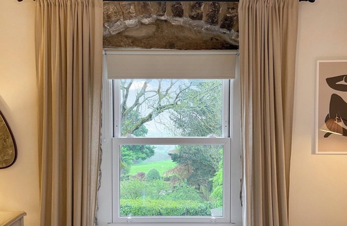 Ilkley Cottage | The Hermit Inn Hideout