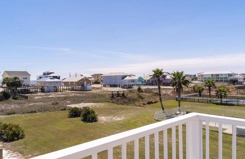 Gulf Shores Villa | The Herron, Sleep 20, Walk beach