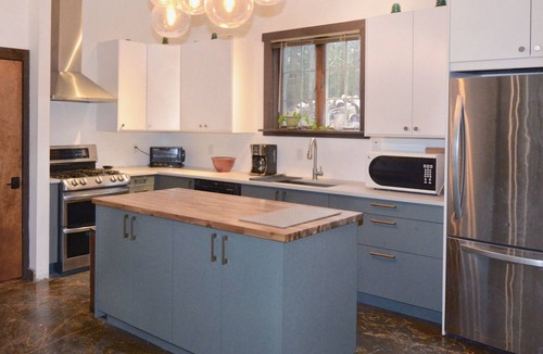 Saugerties Cottage | THE HIDDEN COTTAGE Private, Relaxing, Great Location, Has Everything You Need