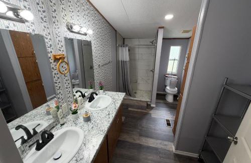 Huntsville House | The Hidden Creek Hideaway