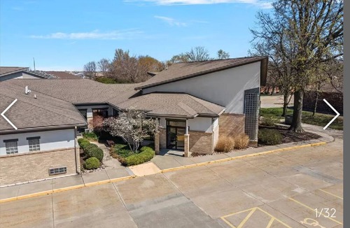 Springfield House | The Hidden Gem- Superb 7-bedroom Studio with arcade, theater and more!