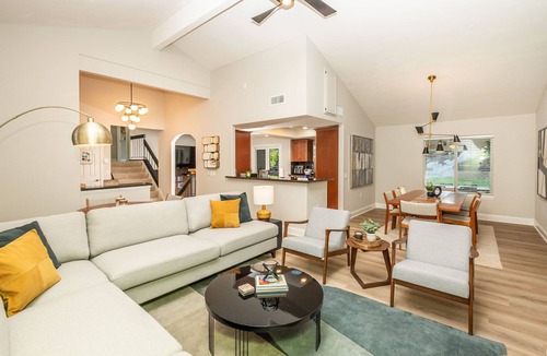 Lake Hodges House | The Hidden Retreat- Pool Slide/Game Room/Mini Golf/Pool & Hot Tub