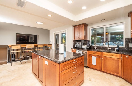 Lake Hodges House | The Hidden Retreat- Pool Slide/Game Room/Mini Golf/Pool & Hot Tub