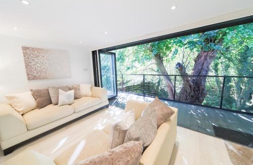 Welton Apartment | The Hide