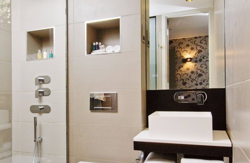 West Hendon Hotel | The Hide London