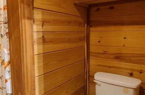 Chico Cabin | The Hideaway at Northside Marina & Resort