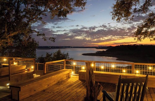 Belton House | The Hideaway at Stillhouse Hollow: A Cozy 3/3- Breathtaking Sunsets, Belton, TX