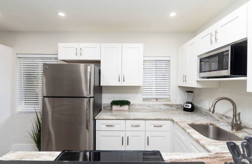Lake Ridge Apartment | The Hideaway at Lake Ridge #3