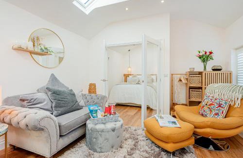 Hoylake House | The Hideaway