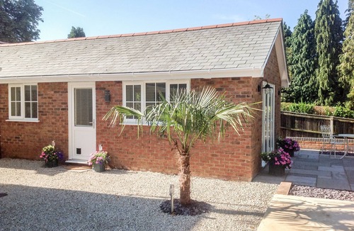 Verwood Cottage | The Hideaway