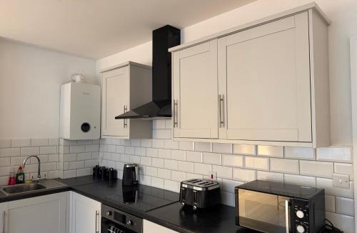 Watford Apartment | The Hideaway