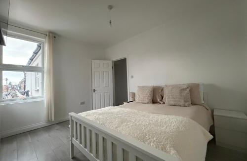 Watford Apartment | The Hideaway