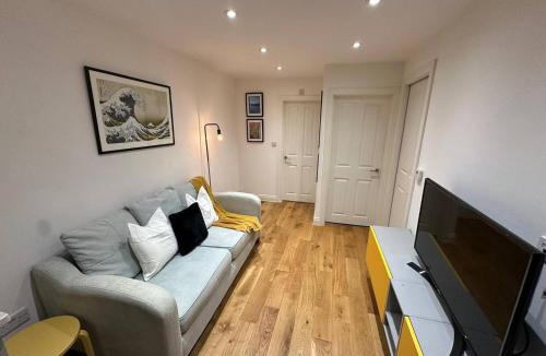 Belvedere Apartment | The Hideaway Haven With Private Self Check-In