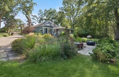 Grand Beach House | The Hideaway House - Private Peaceful Cozy