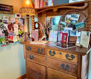 Eureka Springs House | The Hideaway House at The Bluebird