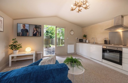 Bathford House | The Hideaway Lower Shockerwick Lodge