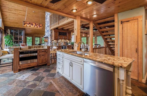 Cohasset Cabin | The Hideaway on Little Jay | Log Home |