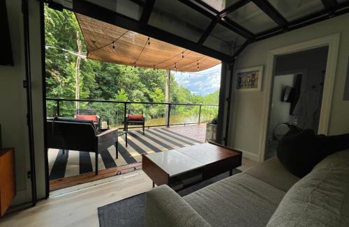 Hurricane House | The Hideaway on Tacketts - Shipping Container