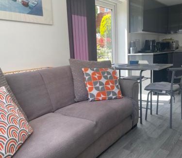 Egerton Apartment | The Hideaway-Sharples-Bolton