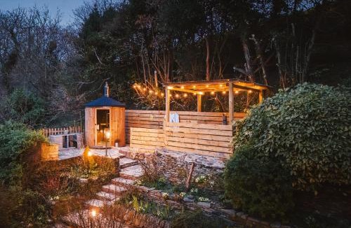 Saint Columb Major House | The Hideaway & Spa Terrace at Tregoose Old Mill