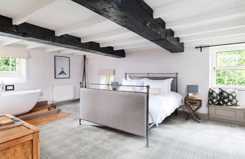 Saint Columb Major House | The Hideaway & Spa Terrace at Tregoose Old Mill