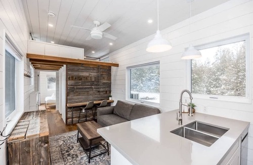 Eugenia House | The Hideaway - Tiny House