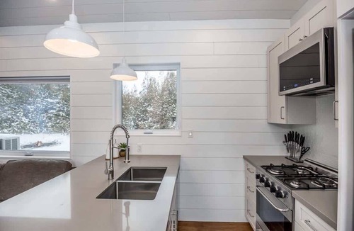 Eugenia House | The Hideaway - Tiny House