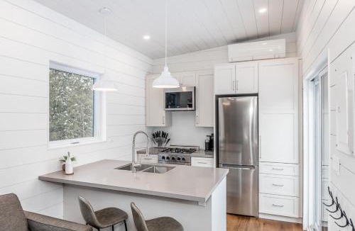 Eugenia House | The Hideaway - Tiny House