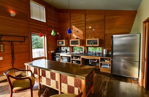 Ocean City Cabin | The Hideaway: Uninterrupted Ocean Views, Open Floor Plan, Hot Tub