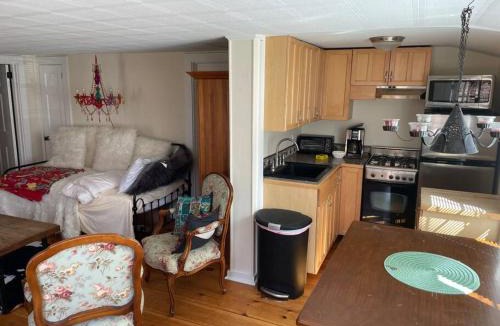 Brewster Apartment | The Hideaway