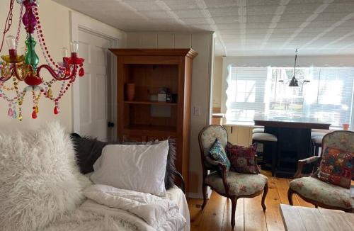 Brewster Apartment | The Hideaway