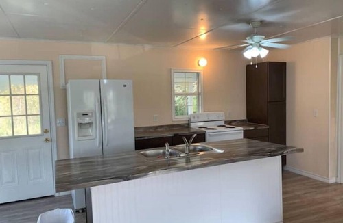 Shelbyville Cottage | The Hideaway