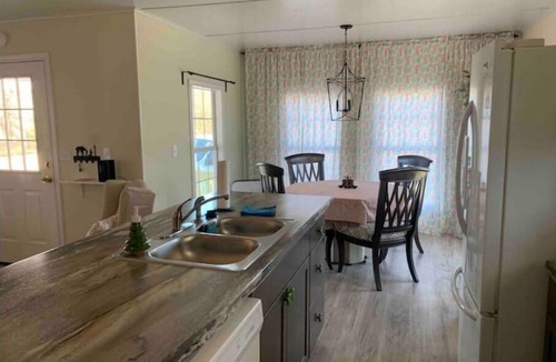 Shelbyville Cottage | The Hideaway