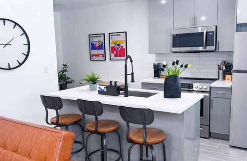 Wilton Manors Apartment | The Hideaway - Wilton Manors