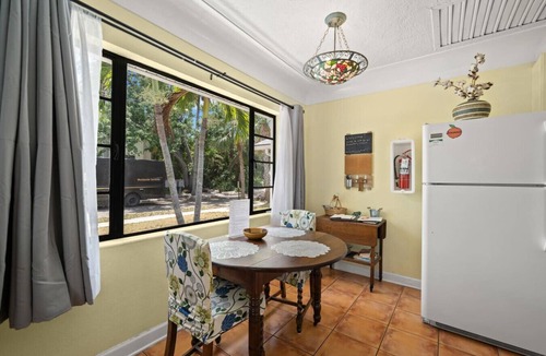 Bradenton House | The Hideaways at Point Pleasant (Palm Side)