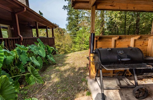 Oden Cabin | "The Hideout" Cabin 14