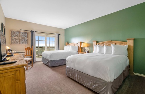 Brownwood Resort | The Hideout Golf Club & Resort
