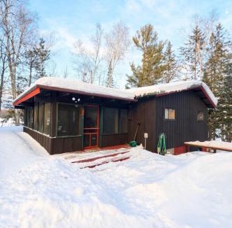 Clam Lake House | The Hidey-Ho cabin