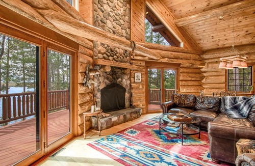 Land O Lakes House | The High Life