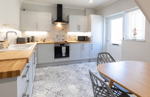 Portswood Apartment | The Highfield- Gorgeous two bed with free parking