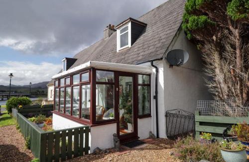 Dornie House | The Highlander