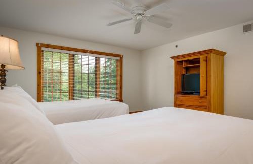 Harbor Springs Resort | The Highlands at Harbor Springs