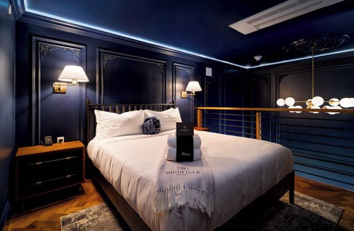 Gloucester Hotel | The Highliner Hotel