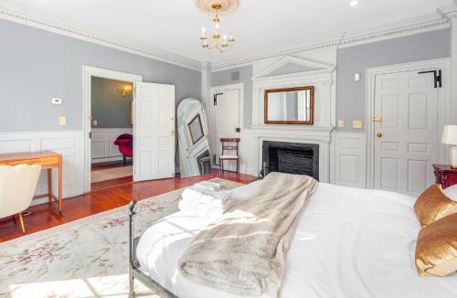 Providence Apartment | The Hill