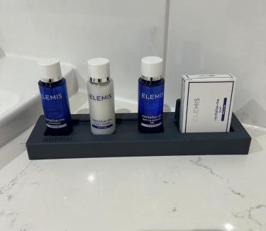 Sherborne Hotel | The Hillbrook Hotel - Sherborne