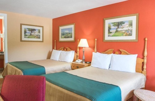 Knoxville Hotel | The Hillside Hotel