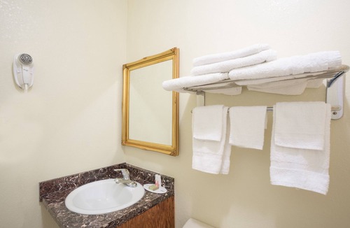 Knoxville Hotel | The Hillside Hotel