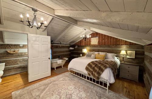 Goshen Villa | The Hilltop Cabin